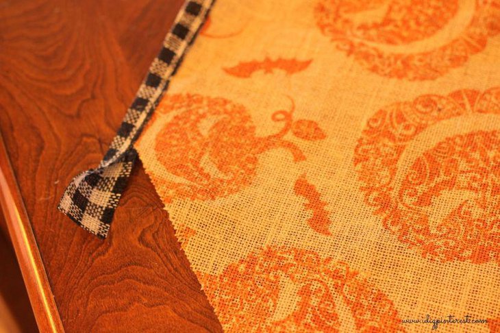 Jack O Lantern designs on burlap table runner