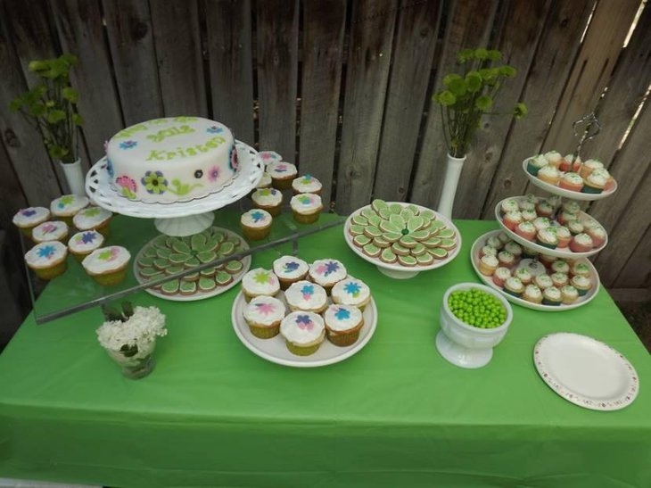 Lime Green Dessert Table