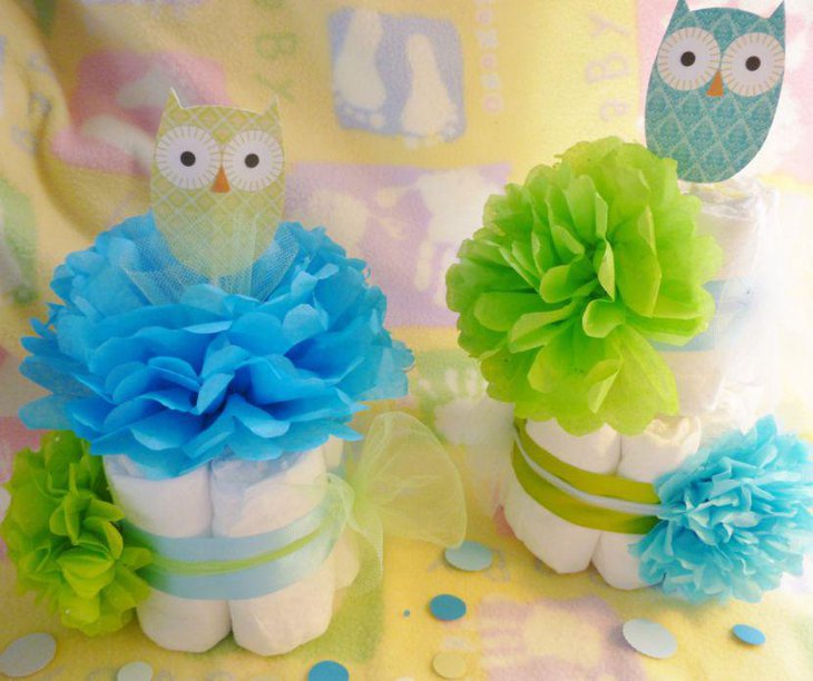 Owl diaper pom pom centerpieces