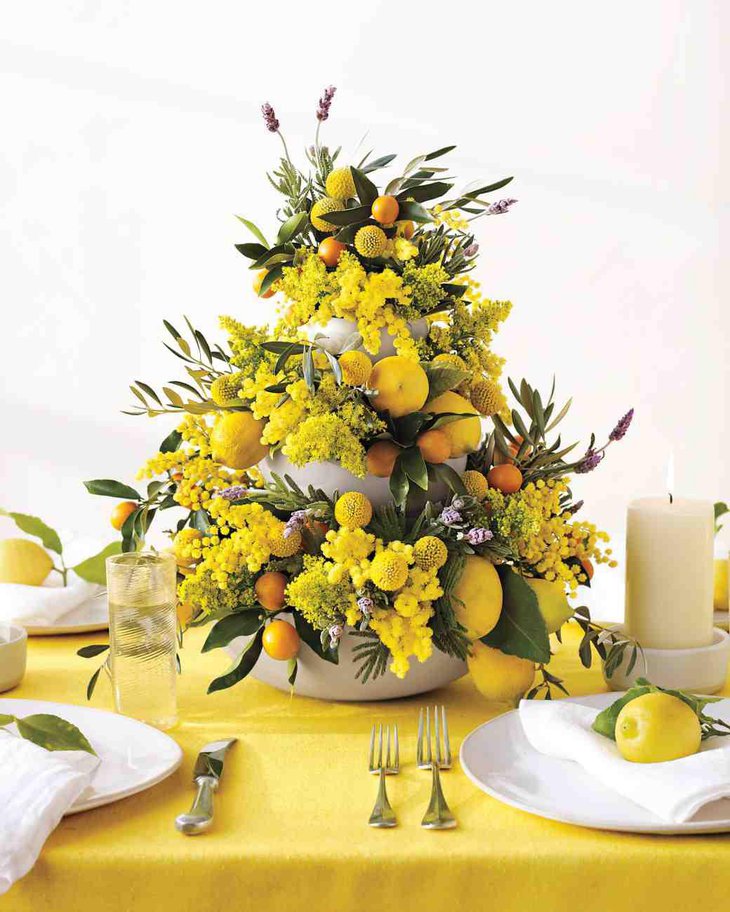 Pleasing Spring Wedding Centerpieces