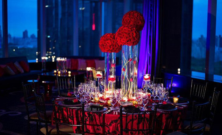 Roses Make A Statement In This Tablescape