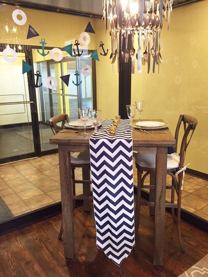 Rustic and Modern Chevron Table Runner in Black White