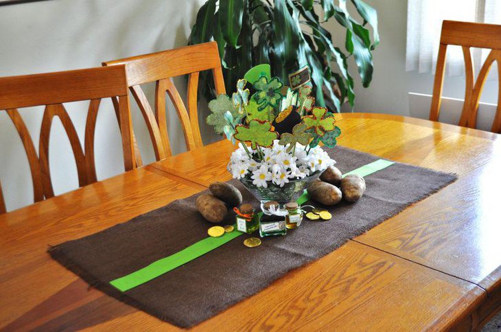 Simple St Patricks Day decoration on naked wood table