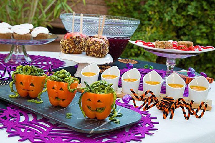 Spooky spider on kids Halloween table