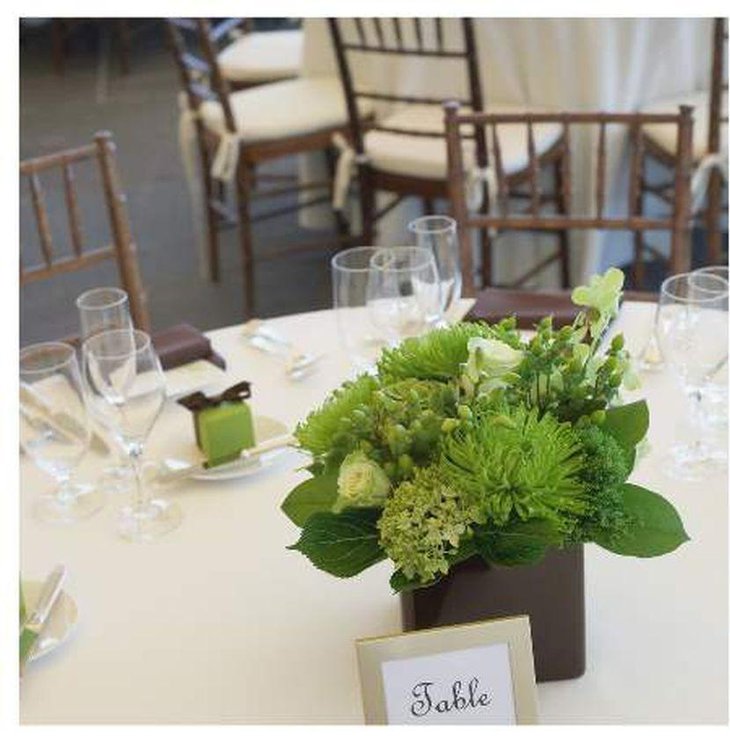 Stunning green spring table centerpiece