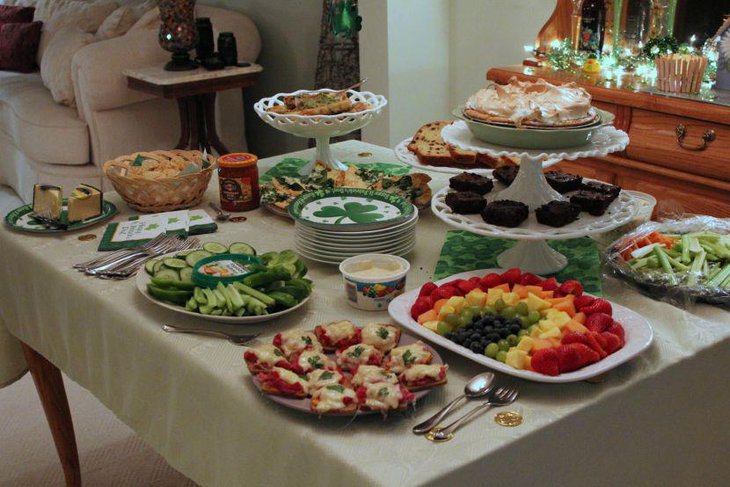 Tasty St Patricks Day food table setup
