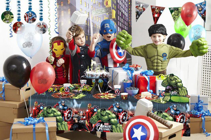This Avengers themed birthday party table looks colourful