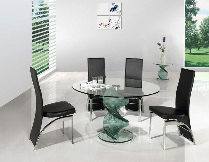 Twirl clear glass dining room table with black chairs